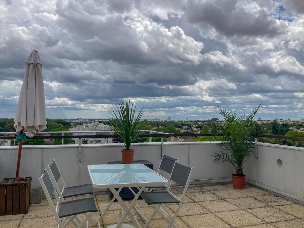 Proche Bordeaux Appartement 75 M2 Rooftop บรูจส์ ภายนอก รูปภาพ